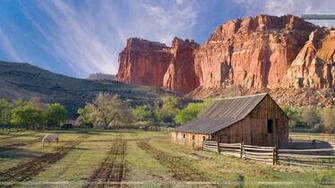Historic Fruita Capitol Reef National Park Utah Wallpaper