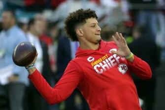 Super Liv In Image Chiefs Fans Get Ready For Big Game