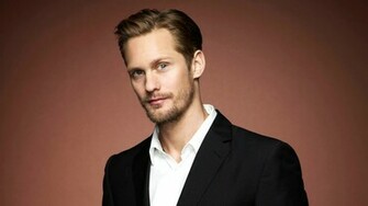 Alexander Skarsg Rd Pics Wallpaper HD Celebrity