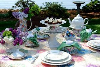 Lilac Tea Party Wallpaper