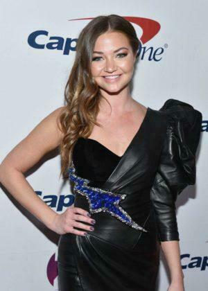 Erika Costell Z100 S Iheartradio Jingle Ball In Ny