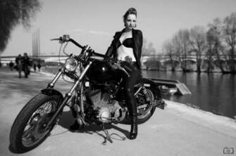 Harley Davidson Warhawk Concept Pin Up HD Motorcycle Wallpaper
