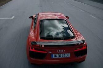 Audi R8 Spyder V10 Advertisement