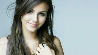 Victoria Justice Widescreen Wallpaper
