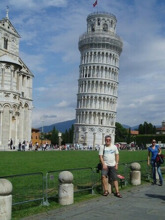 Amazing Leaning Tower Of Pisa Italy HD Wallpaper