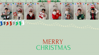 Stray Kids Holiday Vibes Wallpaper