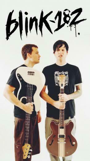 Made A Wallpaper For Anyone With An iPhone Plus Blink182
