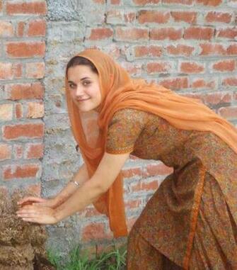 Punjabi Maal In Village HD Wallpaper