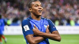 Mercato Psg Kylian Mbapp En Rajoute Une
