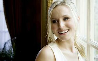 Kristen Bell Widescreen Wallpaper HD Hot