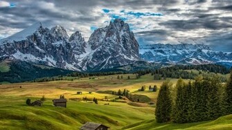 Snowy Mountains Wallpaper