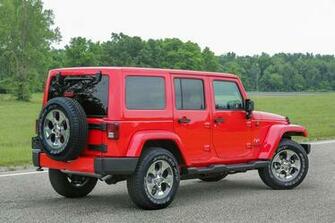 Jeep Wrangler Unlimited Sahara J K Suv Wallpaper Background
