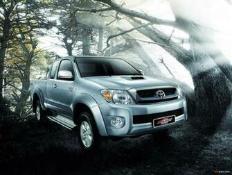Toyota Hilux Extended Cab Wallpaper