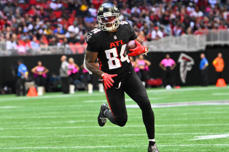 Football Players HD Atlanta Falcons Wallpaper