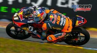Lorenzo Blitzes Day Le Mans Motogp Mcnews Au