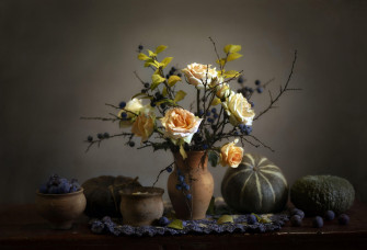 Autumn Elegance Wallpaper