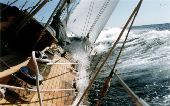 HD Sailing Wallpaper