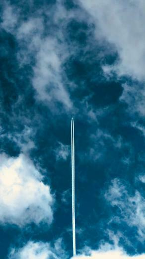 Chemtrail iPhone X Wallpaper HD