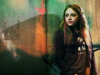 Push Dakota Fanning Wallpaper