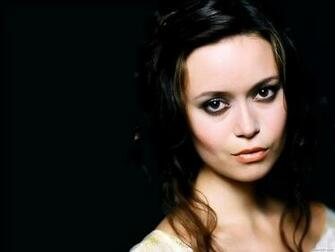 Awesome Summer Glau Wallpaper