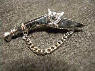 Xi Gorkha Rifles Ww Ii Badge Pin 11th Gurkha Indian Army Kukri