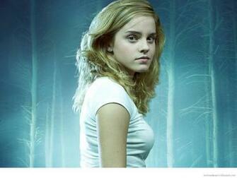 Emma Watson Hollywood Girl Wallpaper Taste