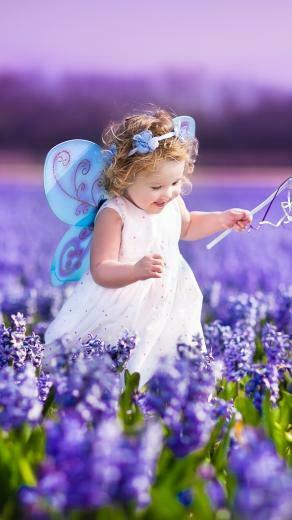 Little Angel Running Wallpaper iPhone