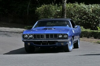 Car Pictures And Photo Galleries Auto