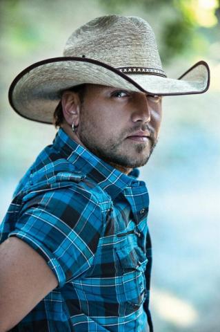 It S A Hearty Party Mostly For Jason Aldean At Bjcc Arena In