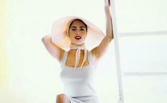 Wallpaper Salma Hayek Pics HD