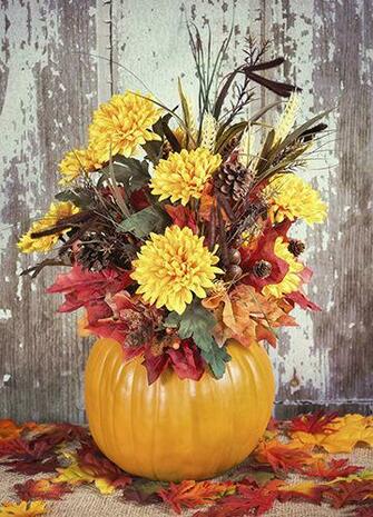 Pumpkin And Flower Fall Wedding Centerpiece