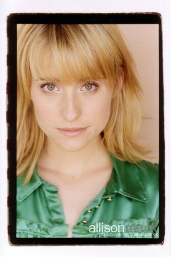 Allison Mack Wallpaper Best Pictures
