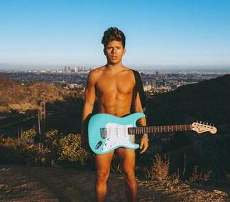 Zielinska On Rudy Mancuso Gay