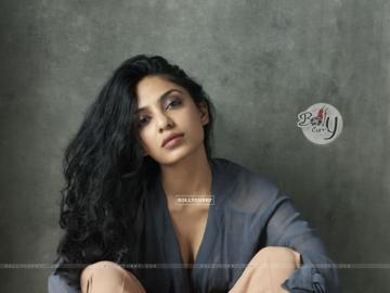 Wallpaper Sobhita Dhulipala Joins Saif Ali Khan In Akshat
