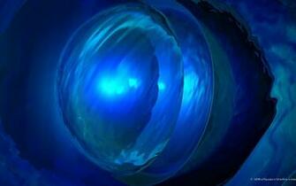 Deep Blue Jewel Wallpaper