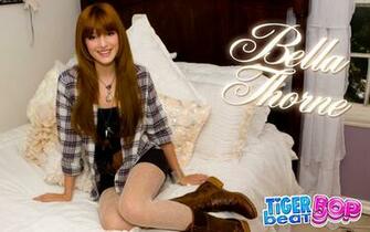 Bella Thorne Wallpaper First HD