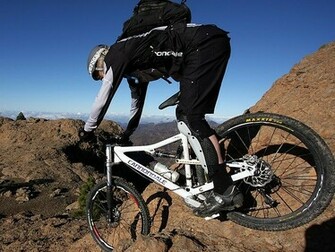 Team Liquigas Cannondale Bicycles Road Bikes Mountain Wallpaper