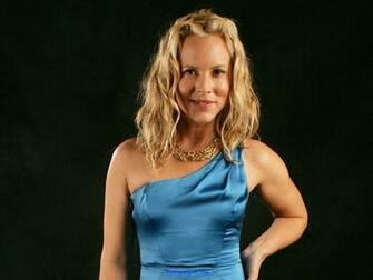 99046d1331794233 Maria Bello Wallpaper Jpg