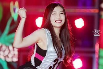 Joy Red Velvet Wallpaper