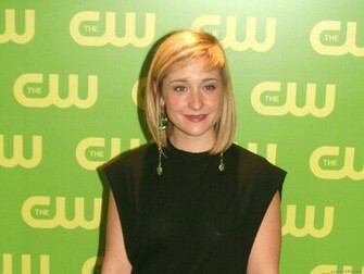 Allison Mack High Quality Wallpaper Size Of