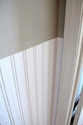Beadboard Wallpaper With Chairrail
