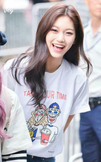 Kim Doyeon Yoojung Ioi Kpop Picsbud