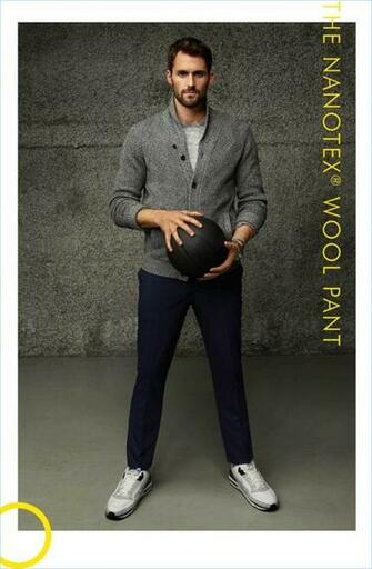 Kevin Love Banana Republic Style