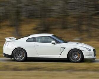 Nissan Gt R Wallpaper Desktop Background