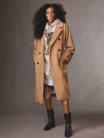 Winnie Harlow Photo Of Pics Wallpaper