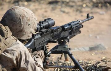 Wallpaper Weapons Soldiers M240b Machine Gun Image For Desktop