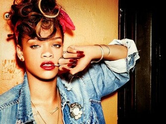 Rihanna Wallpaper HD Desktop