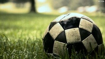 Youwall Wallpaper Old Soccer Ball Jpg