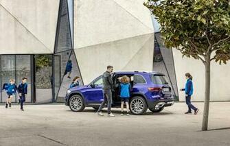 Wallpaper Mercedes Benz Crossover Suv
