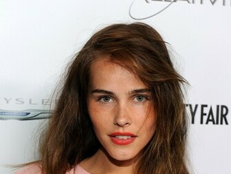 Isabel Lucas Desktop Wallpaper For HD Widescreen And Mobile